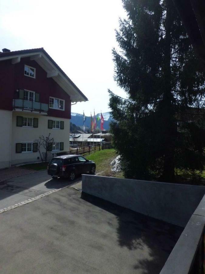 Apartamento Kloi Und Scheee Oberstaufen Exterior foto
